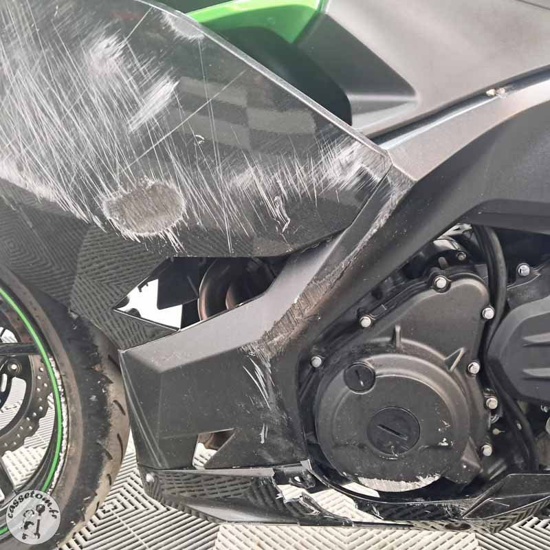 KAWASAKI NINJA400 399 2024 accidentée - La Casse de l Oncle Tom