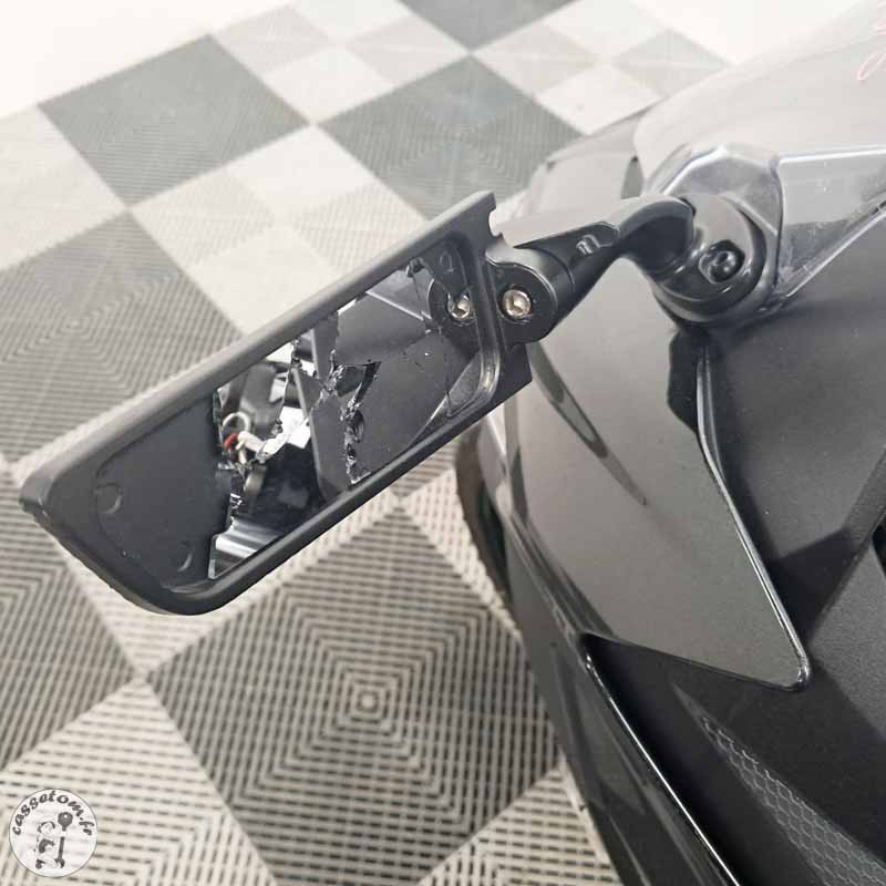 KAWASAKI NINJA400 399 2024 accidentée - La Casse de l Oncle Tom