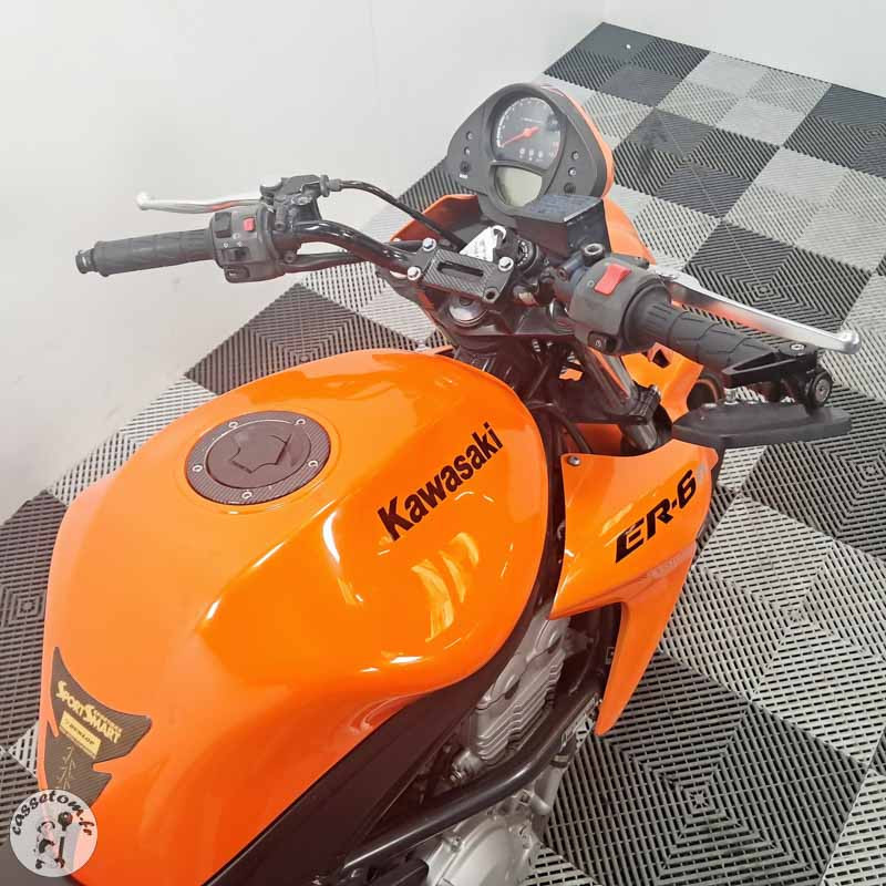 KAWASAKI ER-6N 649 2007 accidentée - La Casse de l Oncle Tom