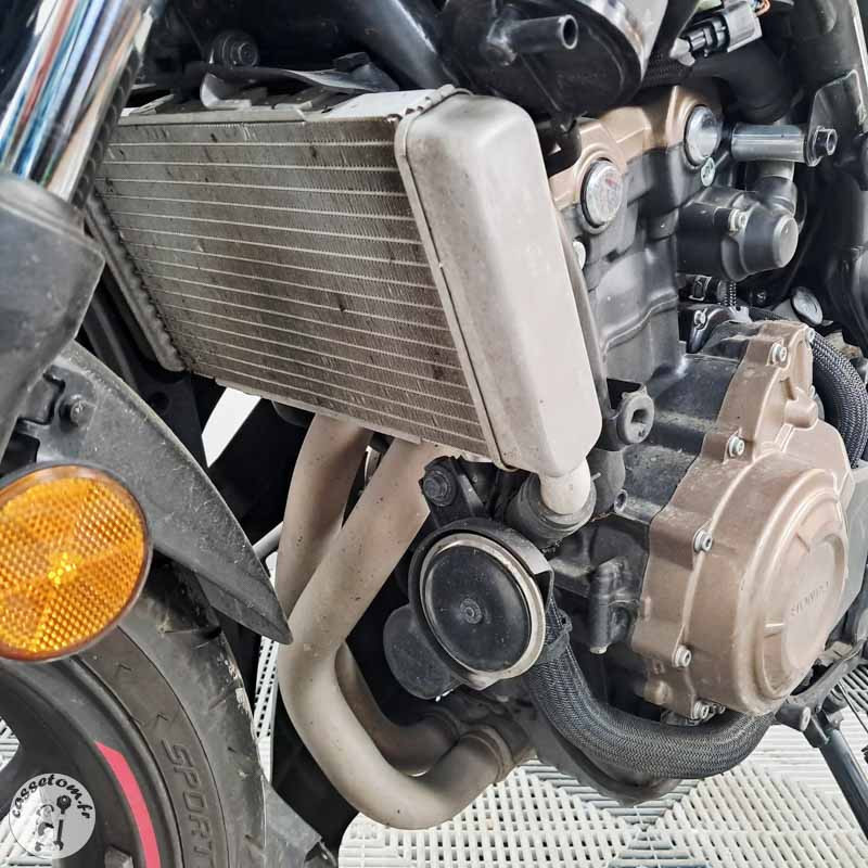 HONDA CBR500RA 471cc 2020 accidentee - La Casse de l Oncle Tom