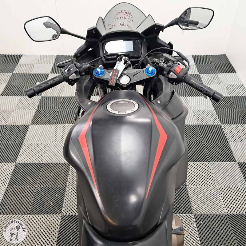 HONDA CBR500RA 471cc 2020 accidentee - La Casse de l Oncle Tom