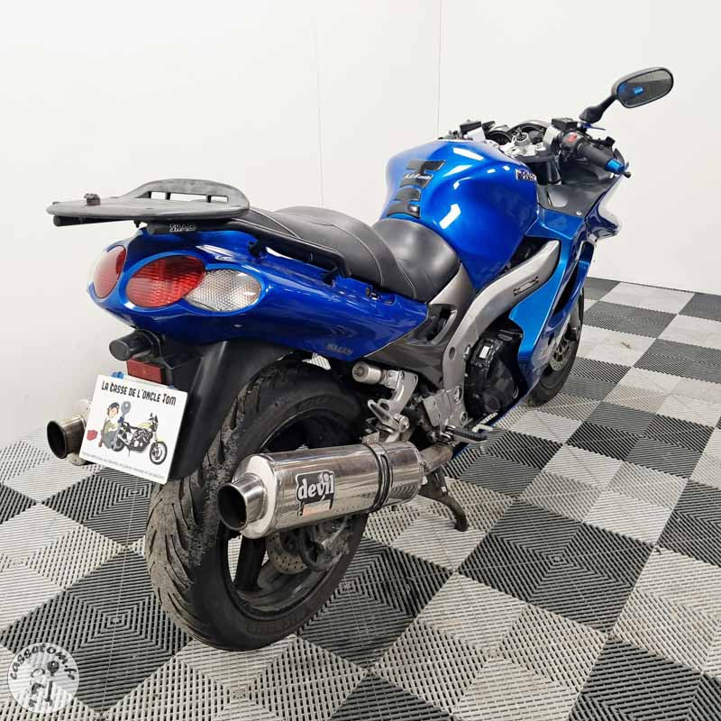 KAWASAKI ZZR1200 1165 2002 accidentée - La Casse de l Oncle Tom