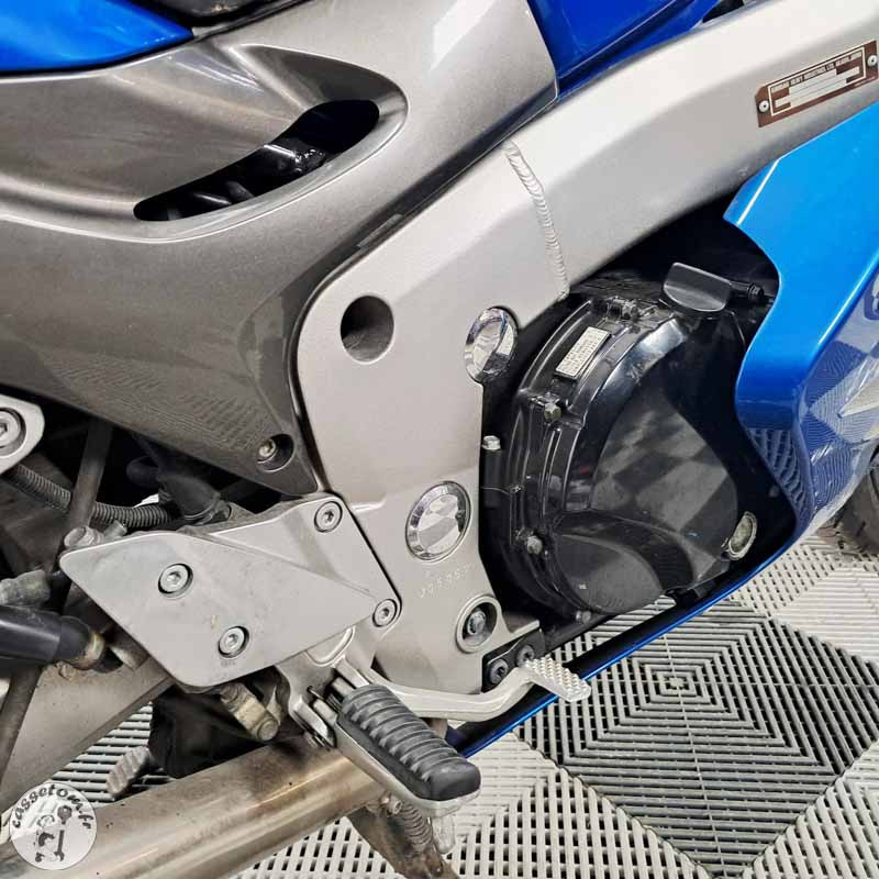 KAWASAKI ZZR1200 1165 2002 accidentée - La Casse de l Oncle Tom