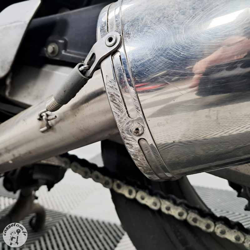 KAWASAKI ZZR1200 1165 2002 accidentée - La Casse de l Oncle Tom