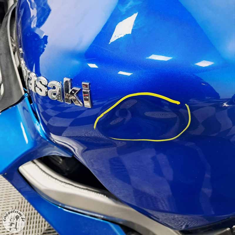 KAWASAKI ZZR1200 1165 2002 accidentée - La Casse de l Oncle Tom