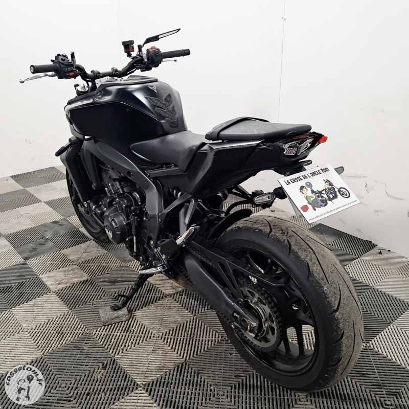 Yamaha MT-09 900 Accidentée RSV/VEI 2024 | CasseTom