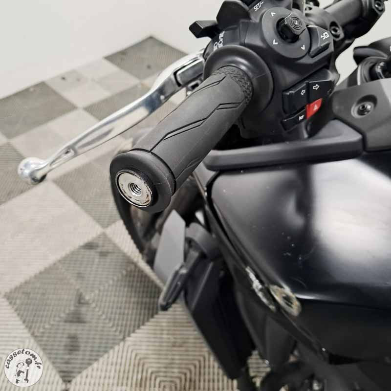 Yamaha MT-09 900 Accidentée RSV/VEI 2024 | CasseTom
