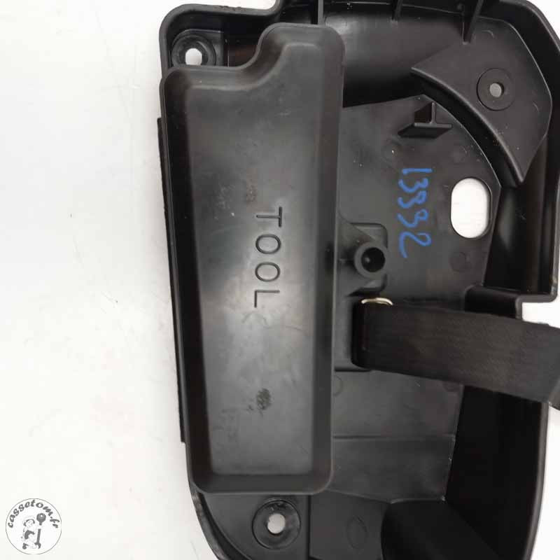 Rangement boite à outils  Kawasaki  1600 VN 2007 - Cassetom - Nos pieces motos