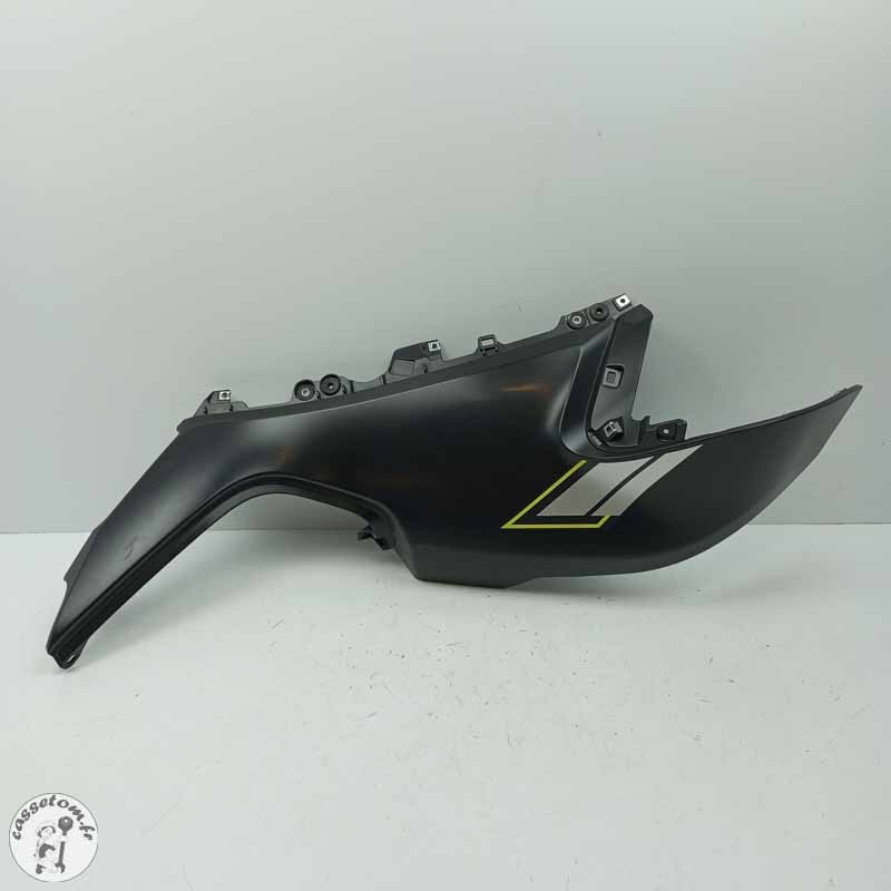 Couvre réservoir gauche  CF moto 800 mt 2025 - Cassetom - Nos pieces motos