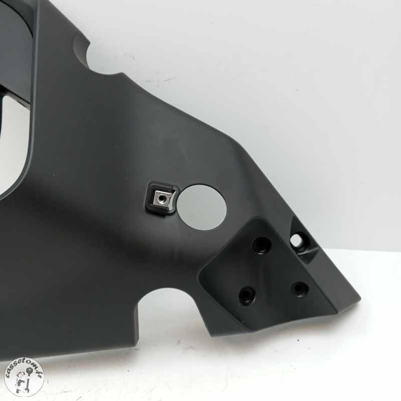 Ecope radiateur droit  CF moto 800 mt 2025 - Cassetom - Nos pieces motos