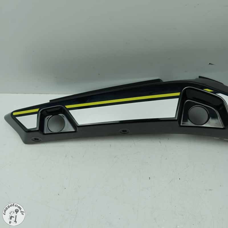 Demi coque arrière gauche  CF moto 800 mt 2025 - Cassetom - Nos pieces motos