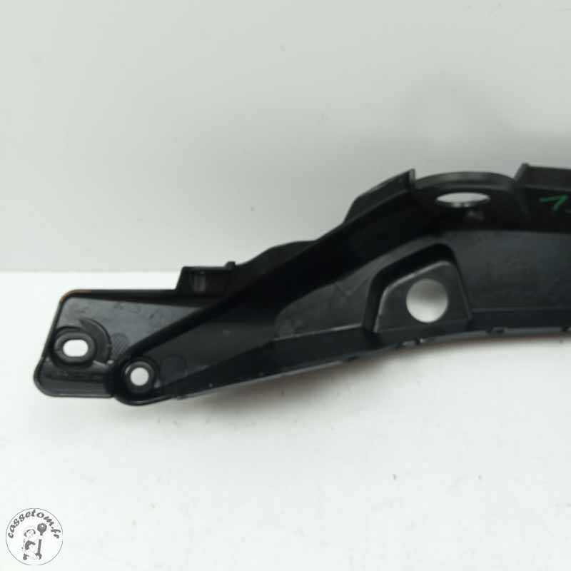 Demi coque arrière gauche  CF moto 800 mt 2025 - Cassetom - Nos pieces motos