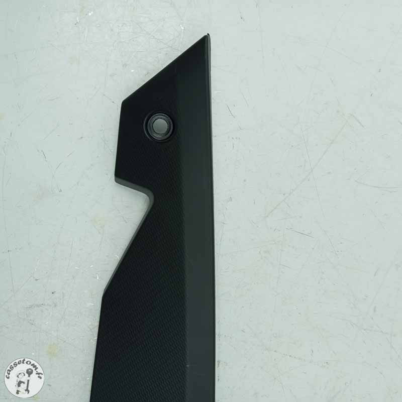 Prolongement écope radiateur droit  CF moto 800 mt 2025 - Cassetom - Nos pieces motos