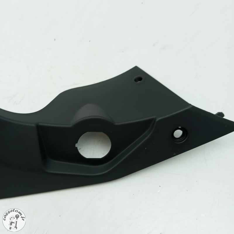 Intérieur de carénage droit  CF moto 800 mt 2025 - Cassetom - Nos pieces motos