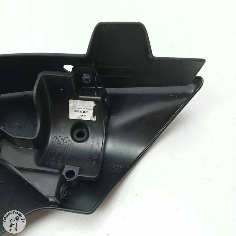 Déflecteur gauche CF moto 800 mt 2025 - Cassetom - Nos pieces motos