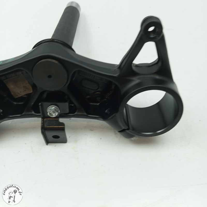Té de fourche inférieur  CF moto 800 mt 2025 - Cassetom - Nos pieces motos