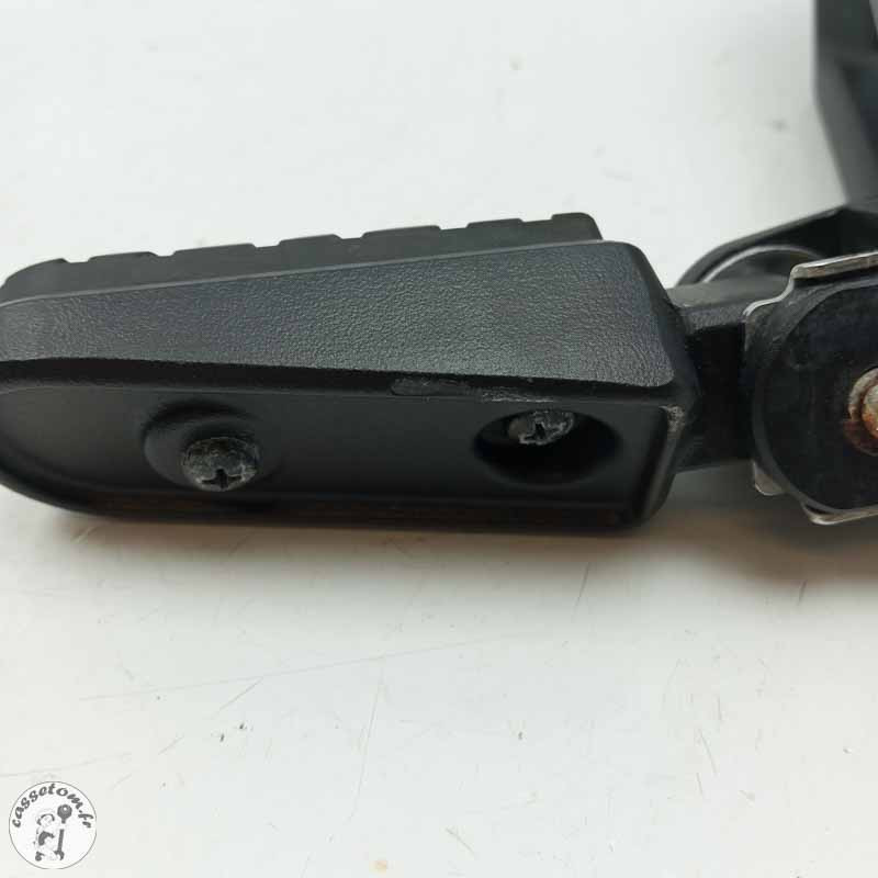 Platine arrière gauche avec repose pied  CF moto 800 mt 2025 - Cassetom - Nos pieces motos