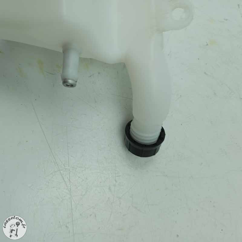 Vase d'expansion  CF moto 800 mt 2025 - Cassetom - Nos pieces motos