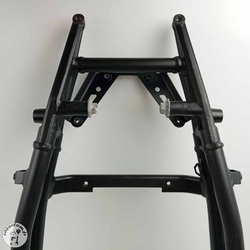 Boucle arrière  CF moto 800 mt 2025 - Cassetom - Nos pieces motos