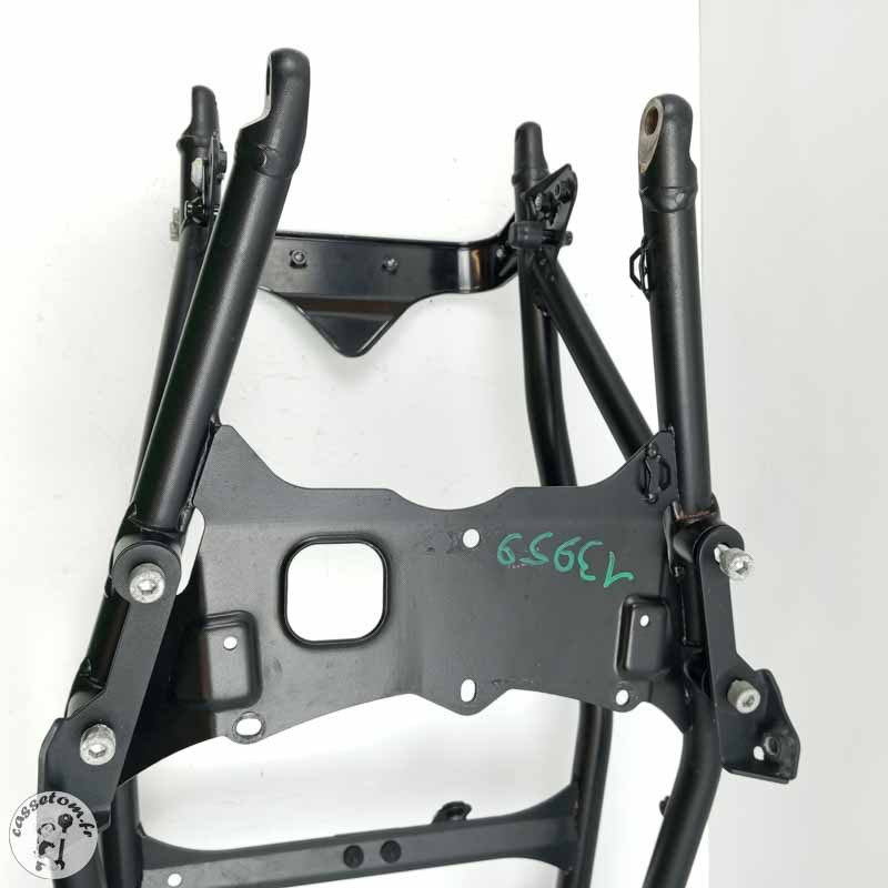 Boucle arrière  CF moto 800 mt 2025 - Cassetom - Nos pieces motos