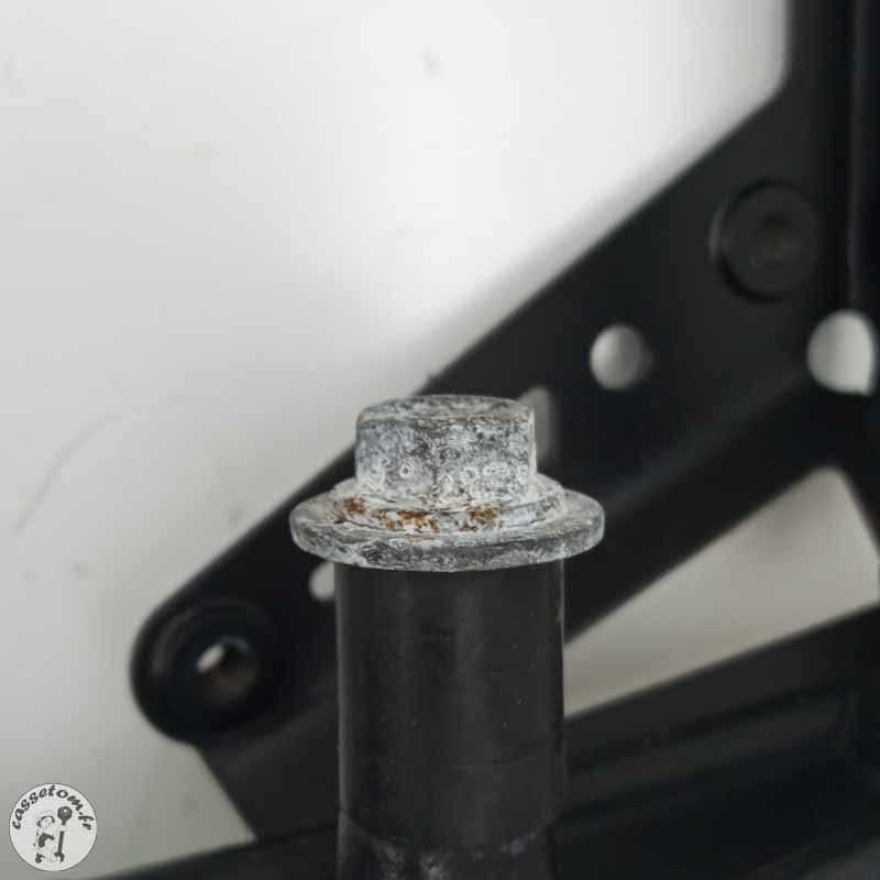 Boucle arrière  CF moto 800 mt 2025 - Cassetom - Nos pieces motos