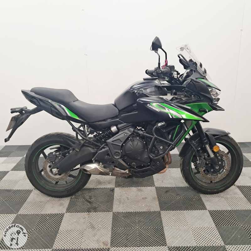 KAWASAKI VERS650 649 2024 accidentée - La Casse de l Oncle Tom