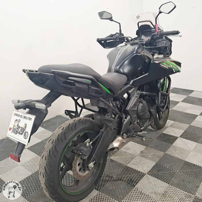 KAWASAKI VERS650 649 2024 accidentée - La Casse de l Oncle Tom