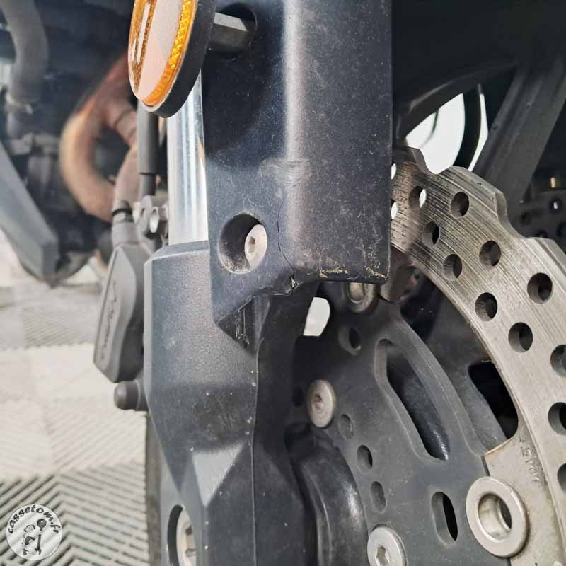 KAWASAKI VERS650 649 2024 accidentée - La Casse de l Oncle Tom