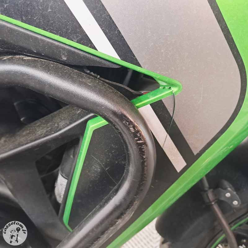 KAWASAKI VERS650 649 2024 accidentée - La Casse de l Oncle Tom