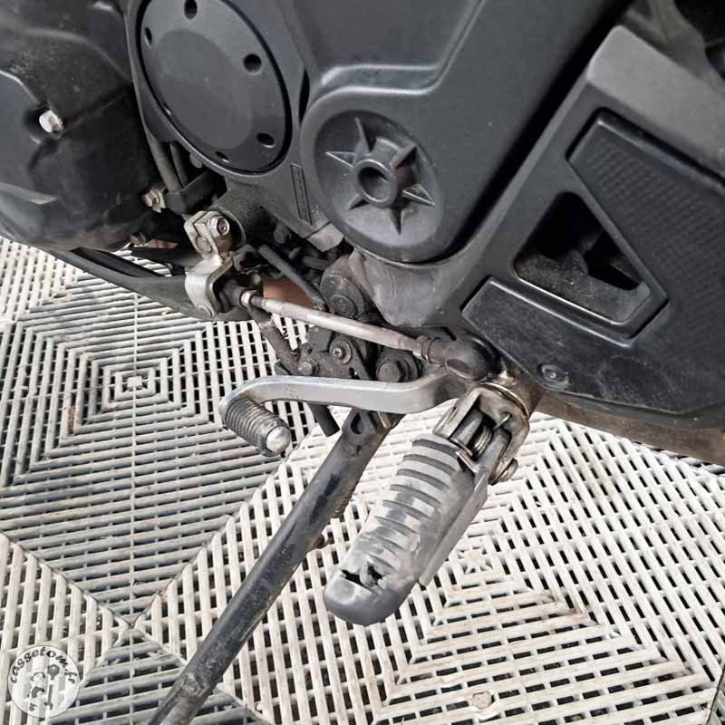 KAWASAKI VERS650 649 2024 accidentée - La Casse de l Oncle Tom