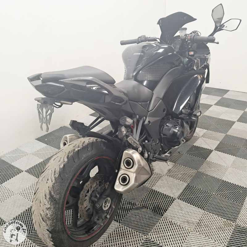 KAWASAKI Z1000SX 1043 2018 accidentée - La Casse de l Oncle Tom