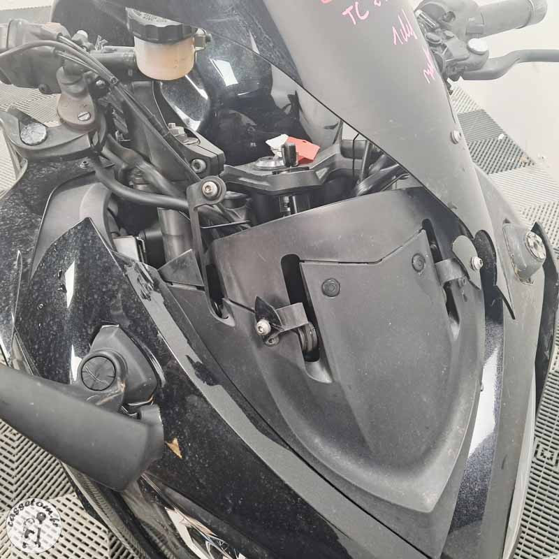 KAWASAKI Z1000SX 1043 2018 accidentée - La Casse de l Oncle Tom