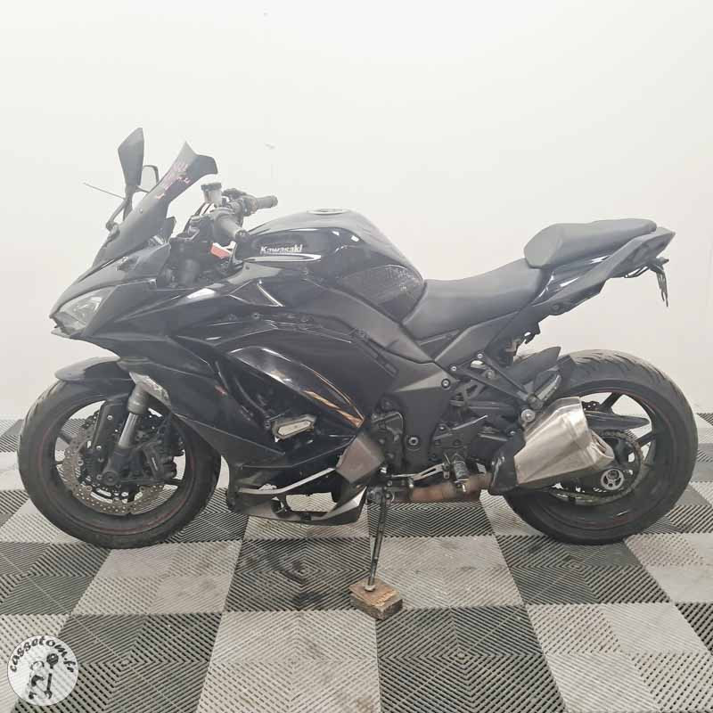 KAWASAKI Z1000SX 1043 2018 accidentée - La Casse de l Oncle Tom