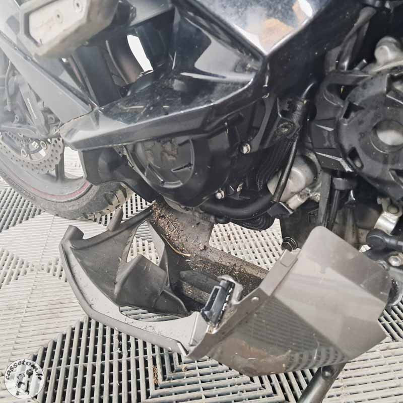 KAWASAKI Z1000SX 1043 2018 accidentée - La Casse de l Oncle Tom