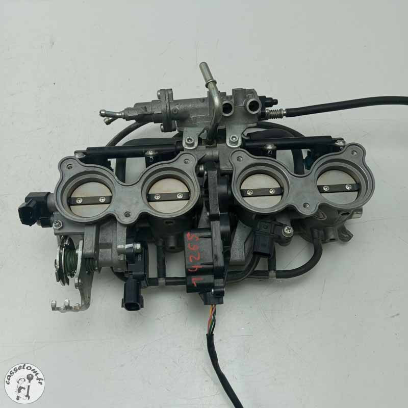 Rampe d'injection Yamaha  800 FZ8 2014 - Cassetom - Nos pieces motos