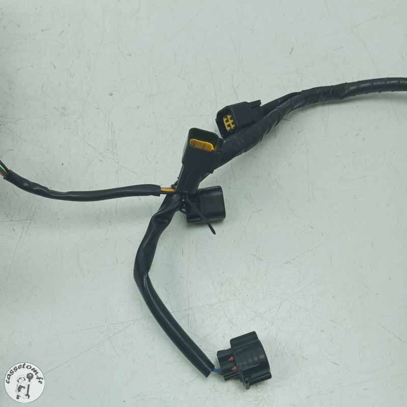 Rampe d'injection Yamaha  800 FZ8 2014 - Cassetom - Nos pieces motos