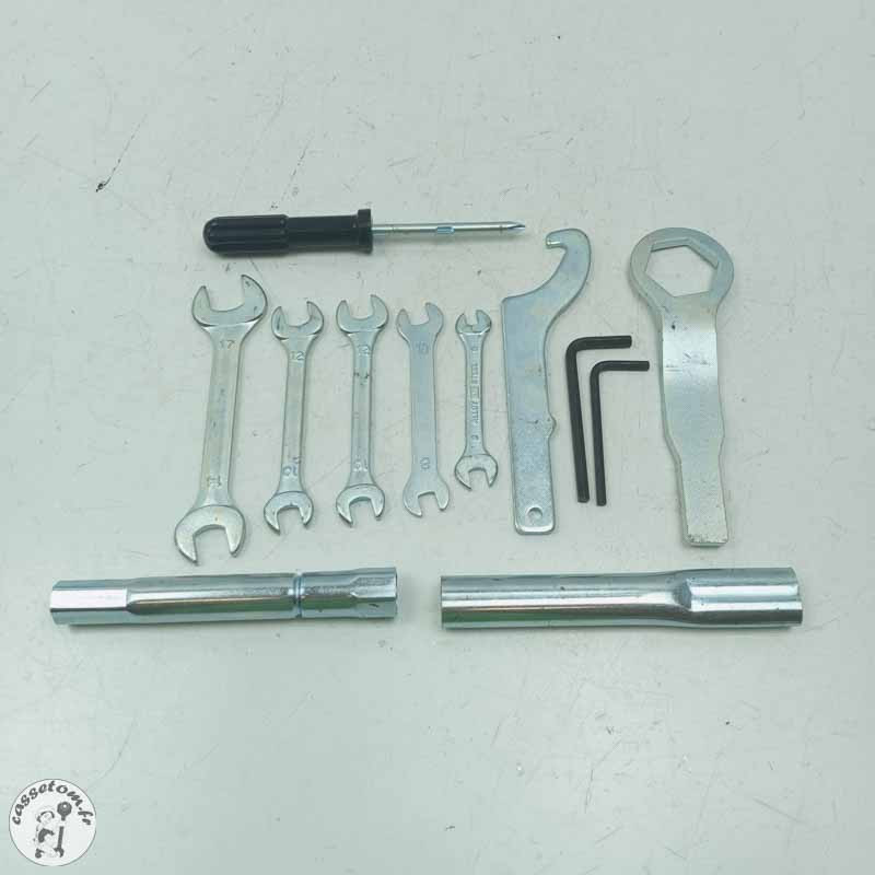 Trousse à outil  Yamaha  800 FZ8 2014 - Cassetom - Nos pieces motos