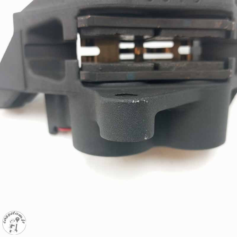 Etrtier de frein avant droit  Yamaha  800 FZ8 2014 - Cassetom - Nos pieces motos
