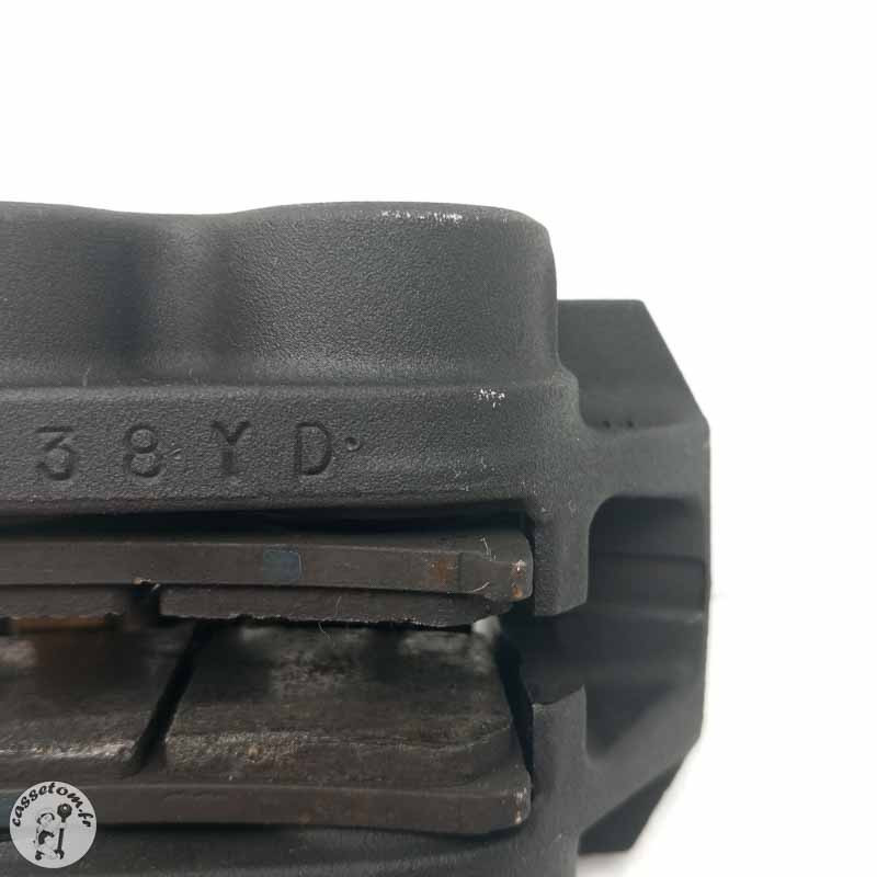 Etrtier de frein avant droit  Yamaha  800 FZ8 2014 - Cassetom - Nos pieces motos