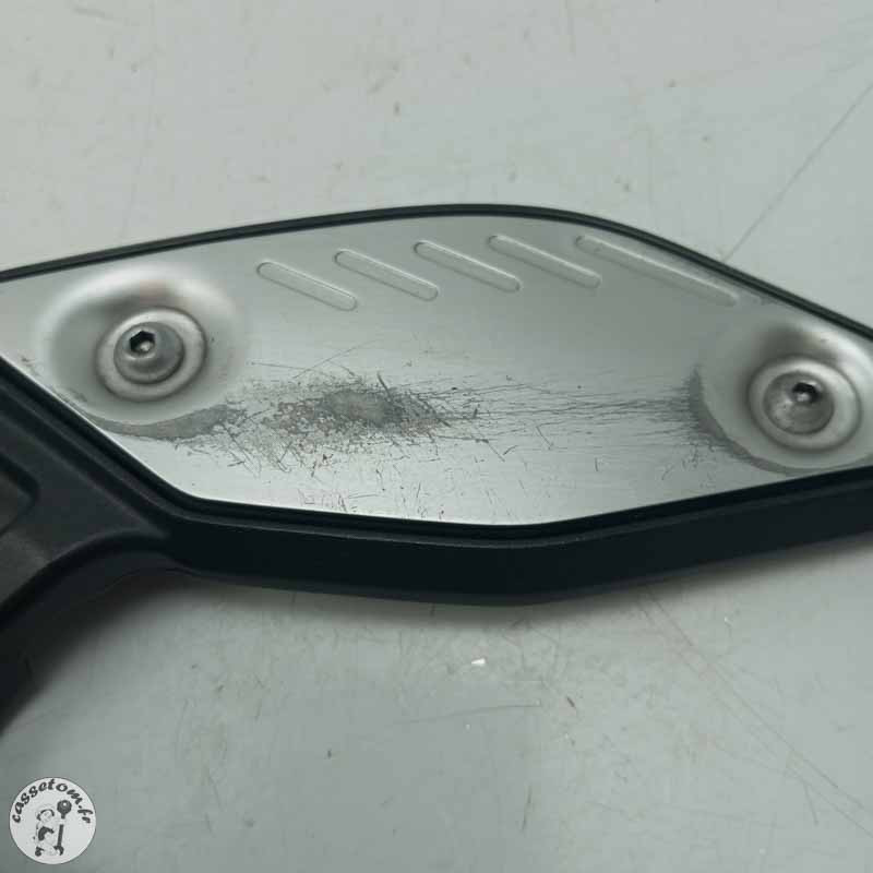 Platine  avant gauche  Yamaha  800 FZ8 2014 - Cassetom - Nos pieces motos
