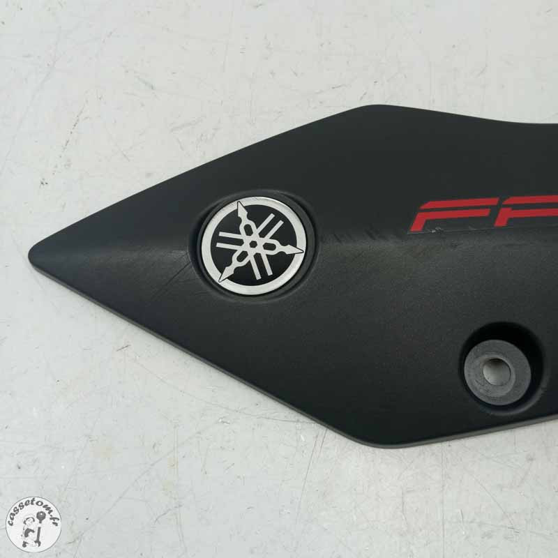 Flanc de carénage avant droit  Yamaha  800 FZ8 2014 - Cassetom - Nos pieces motos