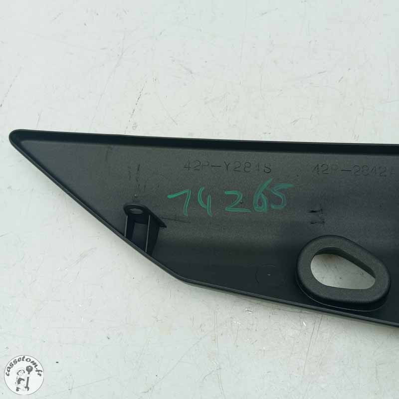 Flanc de carénage avant droit  Yamaha  800 FZ8 2014 - Cassetom - Nos pieces motos