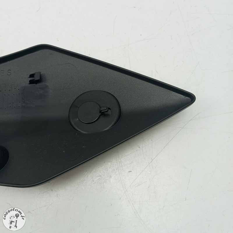 Flanc de carénage avant droit  Yamaha  800 FZ8 2014 - Cassetom - Nos pieces motos