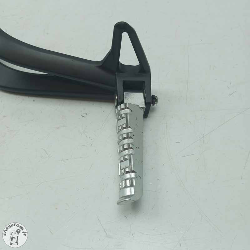 Platine arrière gauche + repose pied  Yamaha  800 FZ8 2014 - Cassetom - Nos pieces motos