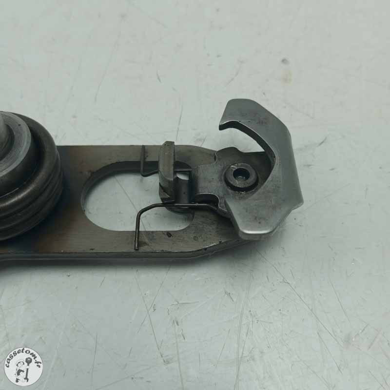 Axe de sélecteur + levier de butée  Yamaha  800 FZ8 2014 - Cassetom - Nos pieces motos