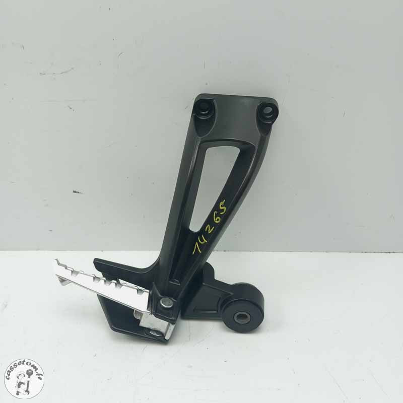 Platine repose pied arrière droite  Yamaha  800 FZ8 2014 - Cassetom - Nos pieces motos