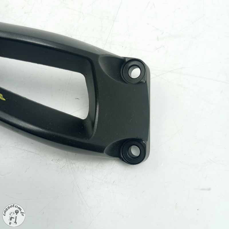 Platine repose pied arrière droite  Yamaha  800 FZ8 2014 - Cassetom - Nos pieces motos