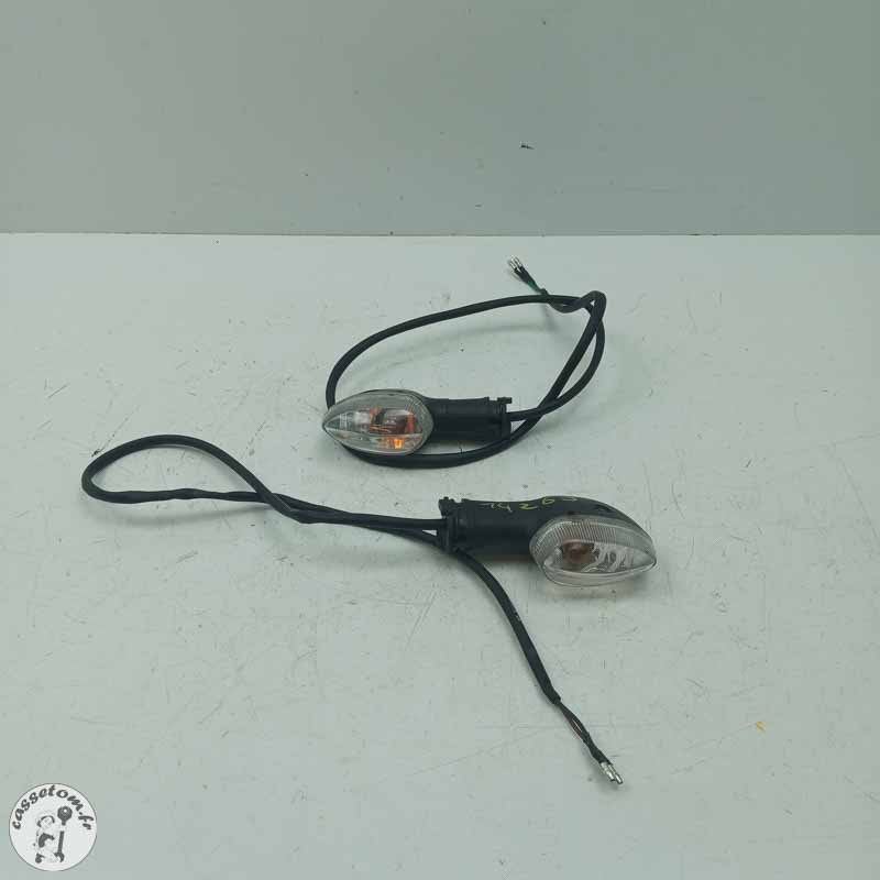 Clignotants arrière  Yamaha  800 FZ8 2014 - Cassetom - Nos pieces motos