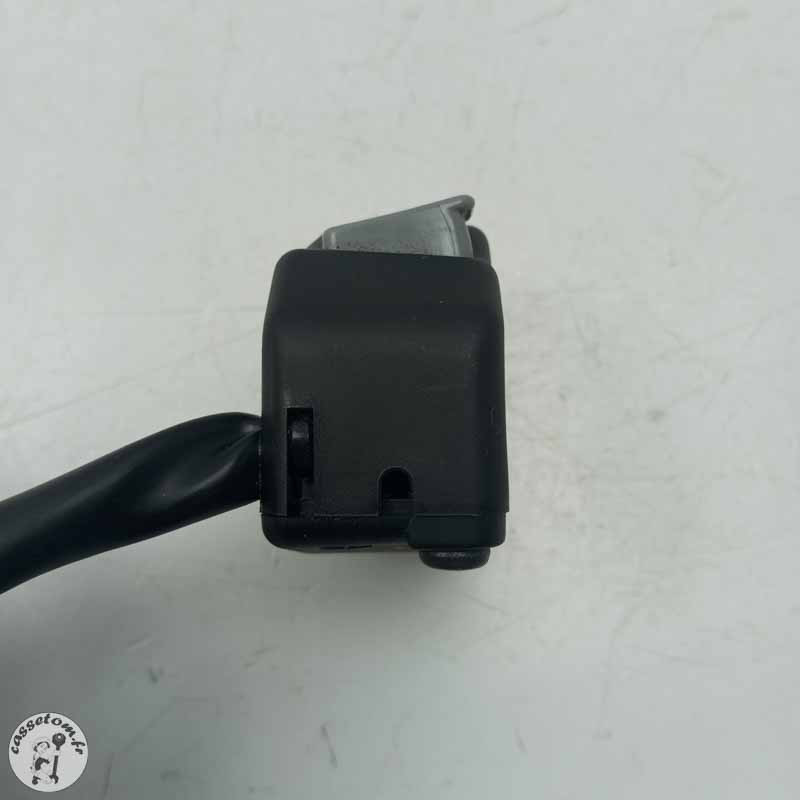 Commodo droit  Yamaha  800 FZ8 2014 - Cassetom - Nos pieces motos