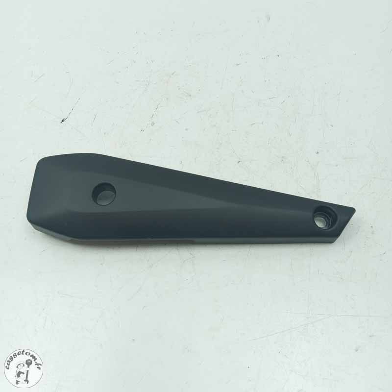 Carénage sous selle gauche  Yamaha  800 FZ8 2014 - Cassetom - Nos pieces motos